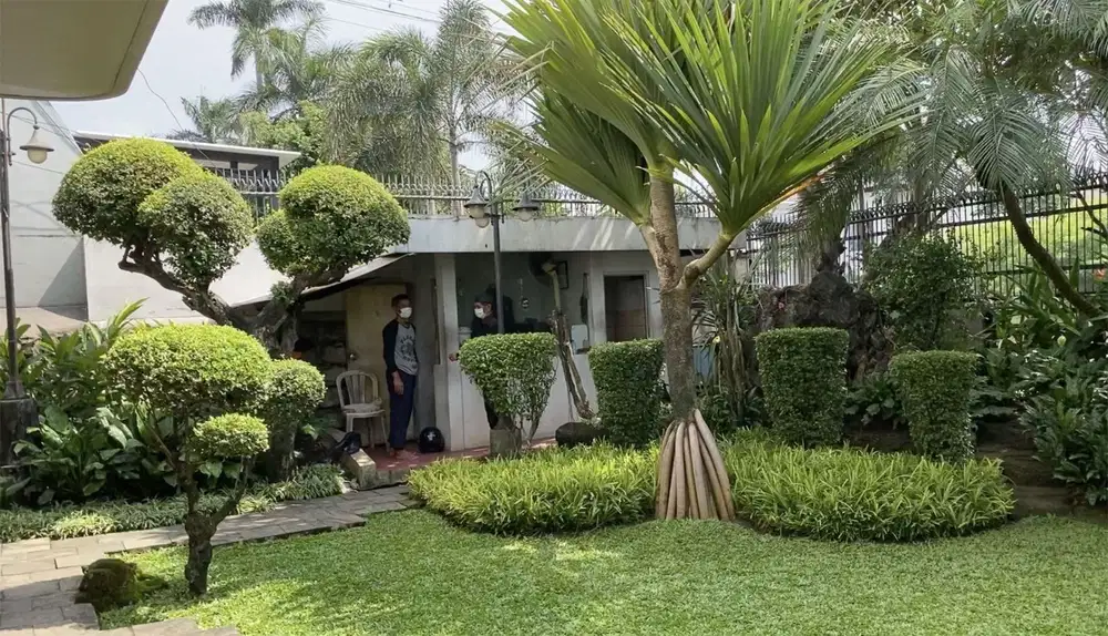 Dijual Rumah Pondok Indah jaksel siap huni harga nego strategis