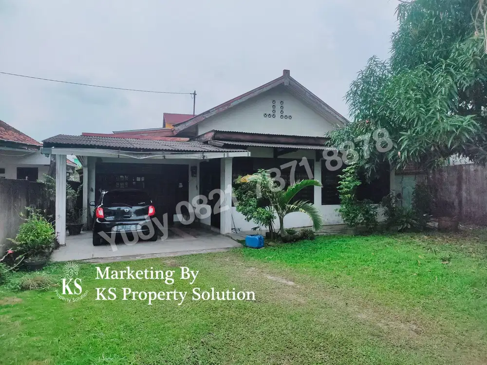 Lahan Tanah Bonus Rumah Siap usaha Kosan, di jalan utama Trikora