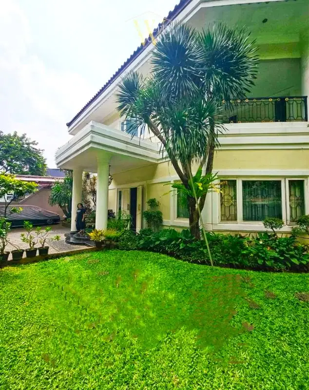 Dijual Rumah mewah di Kebayoran Baru Jakarta Selatan