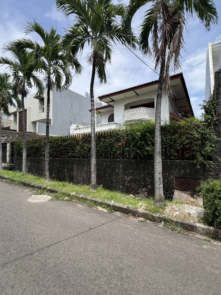 Rumah 2 lantai Permata Hijau, Jakarta Selatan