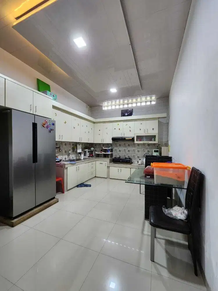 Dijual rumah di jalan jemadi gang kelapa 2