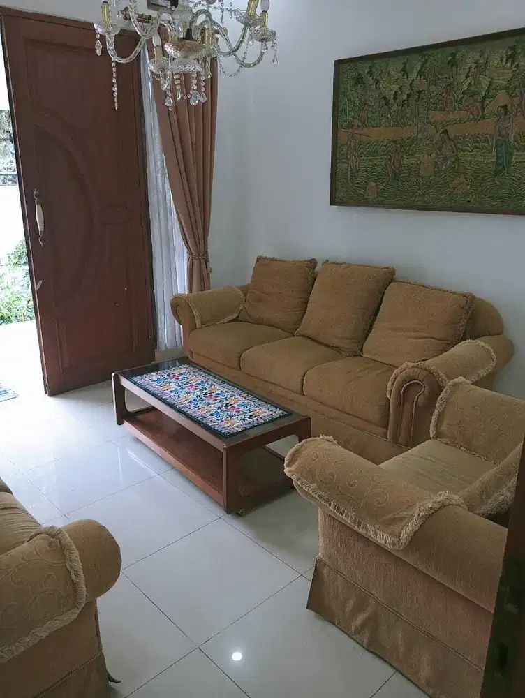 Disewakan Rumah Siap Huni di Sayap Dago