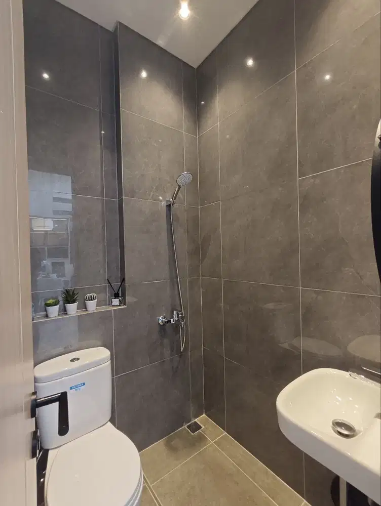 Rumah Veranda Kahuripan Nirwana dekat Gate tol Sidoarjo