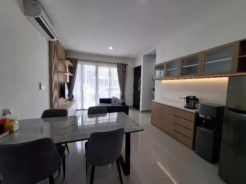 Disewa Murah Rumah PIK 2 Ukuran 6x12.5 Furnish Bagus