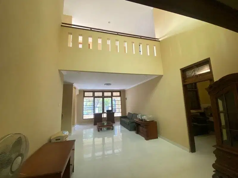 Dijual Rumah Bagus Siap Huni di Bintaro Sektor 9