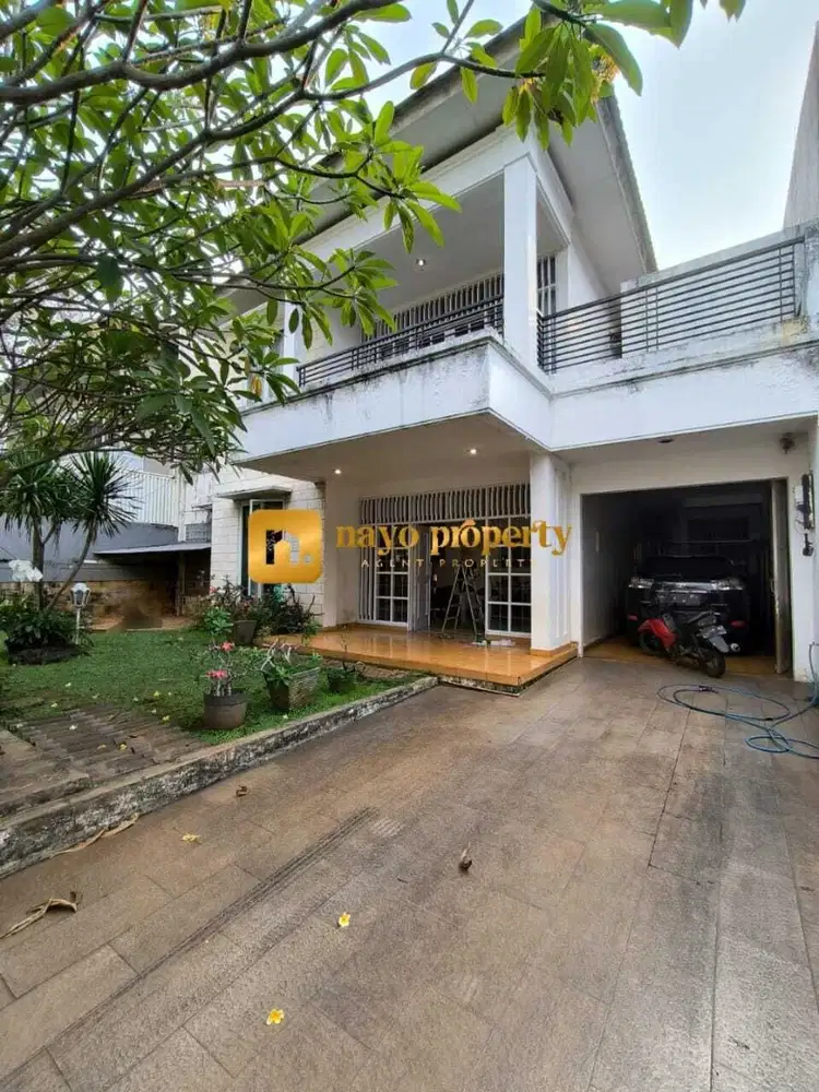 Rumah Asri Tanah Luas Dalam Komplek di Pondok Indah