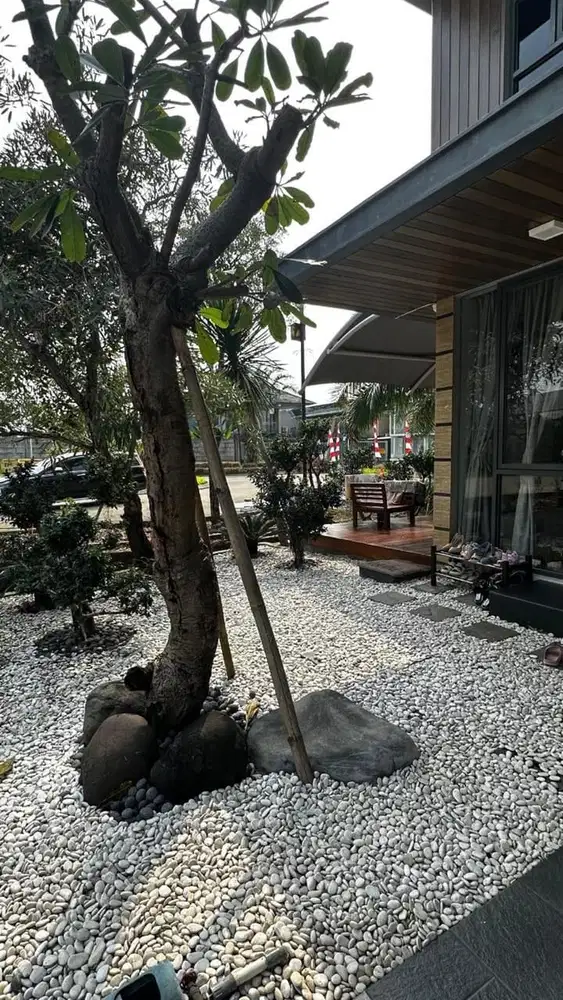 RUMAH MODERN POSISI HOEK! CUMA 1 M AN DEKAT CLUB HOUSE