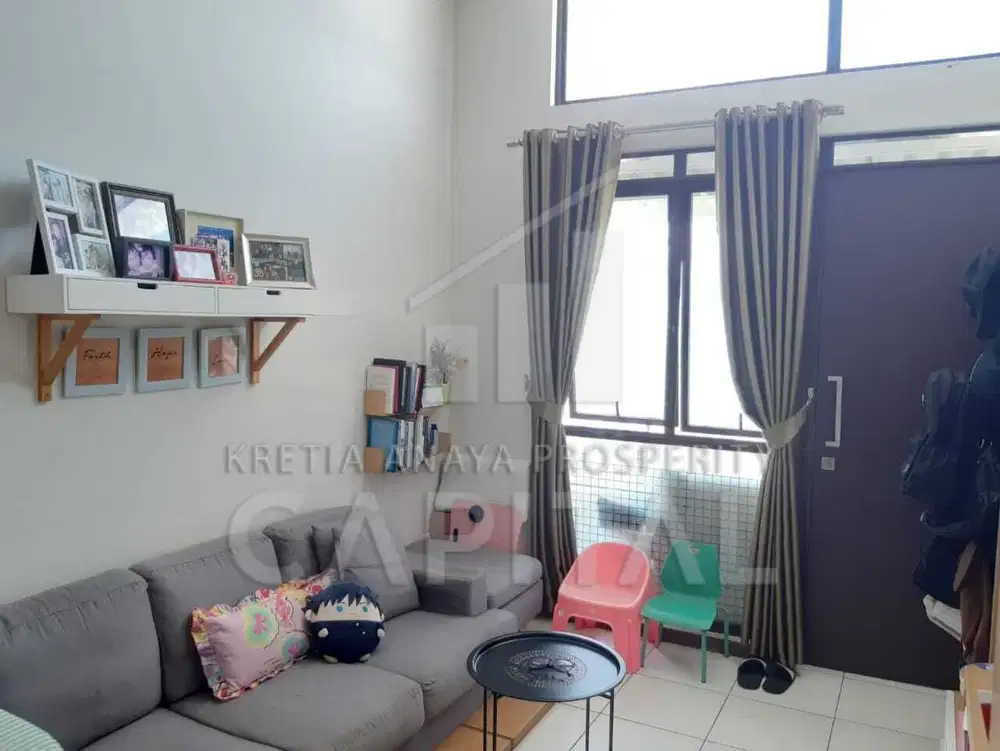 RUMAH SEMI FURNISH DENGAN VIEW TAMAN DI TATAR SIMAKIRANA KBP