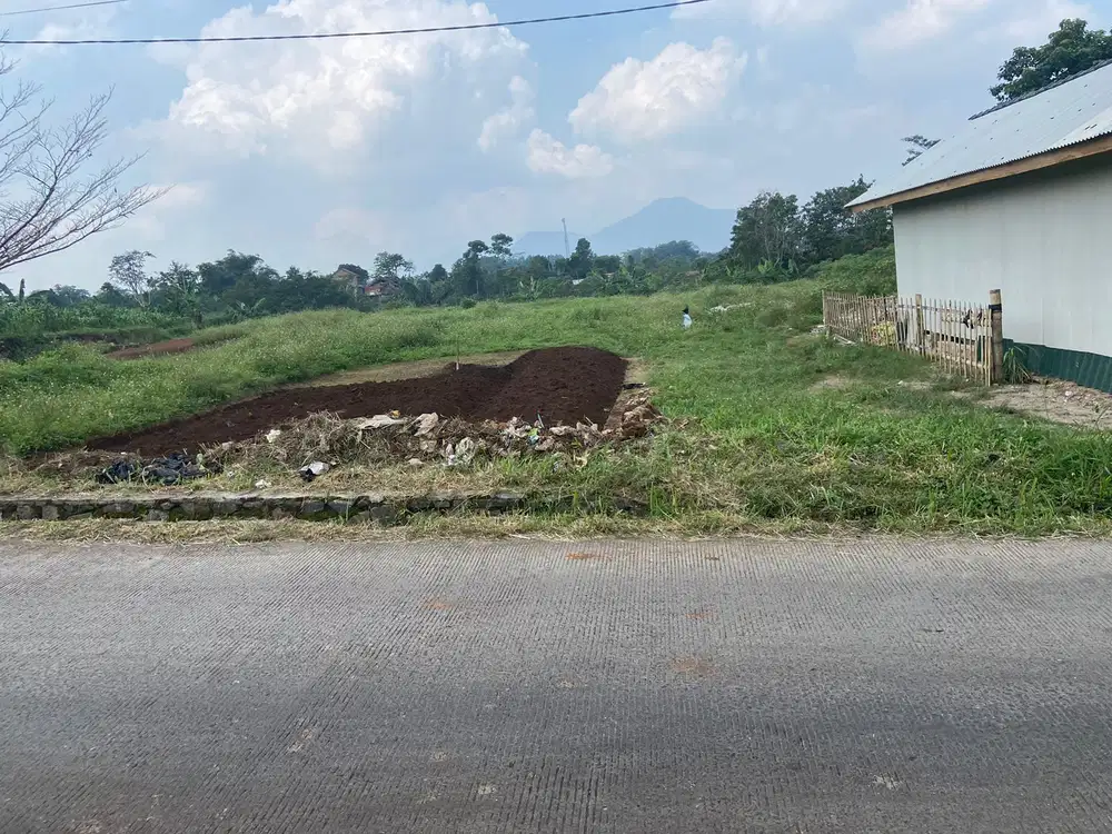 Tanah Pinggir Jalan Luas 78 M2 Lokasi Dekat Manglayang Soccer