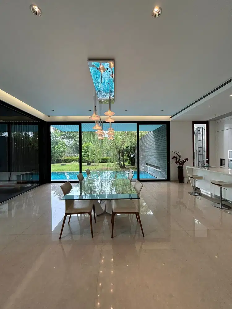 Rumah Super Mewah Full Furnished Premium View Golf, Paramount Hill