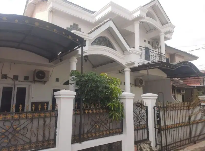 Dijual Rumah di Bagus Siap Huni di Vila Dago Tol