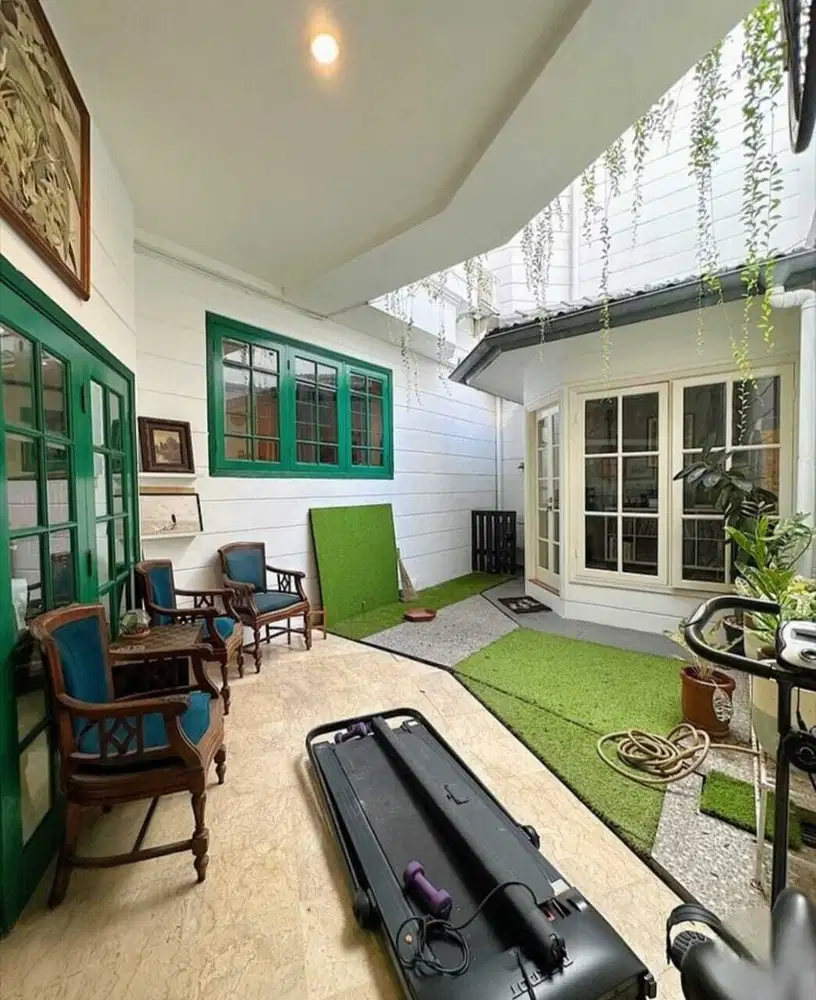 Jual Rumah 6 bedroom full furnish