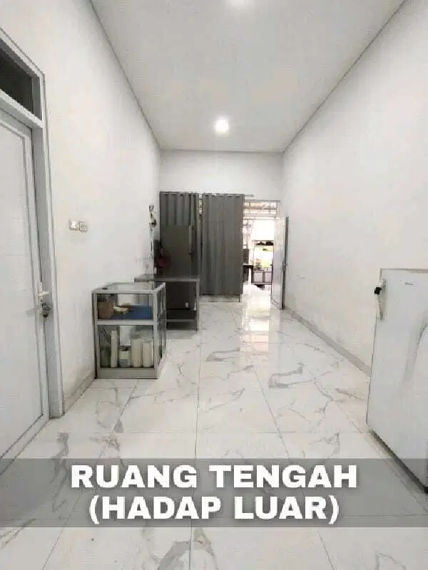Dijual Rumah Siap Pakai di TAMAN HOLIS INDAH