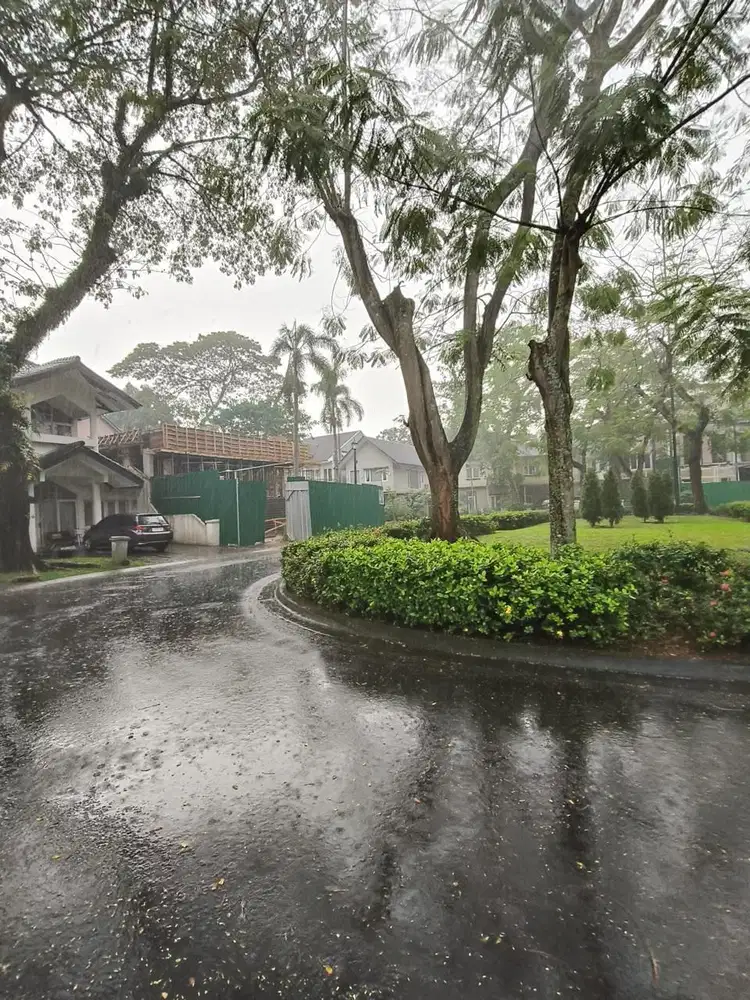 KAVLING DI LIPPO KARAWACI, POSISI HOKI, SIAP BANGUN