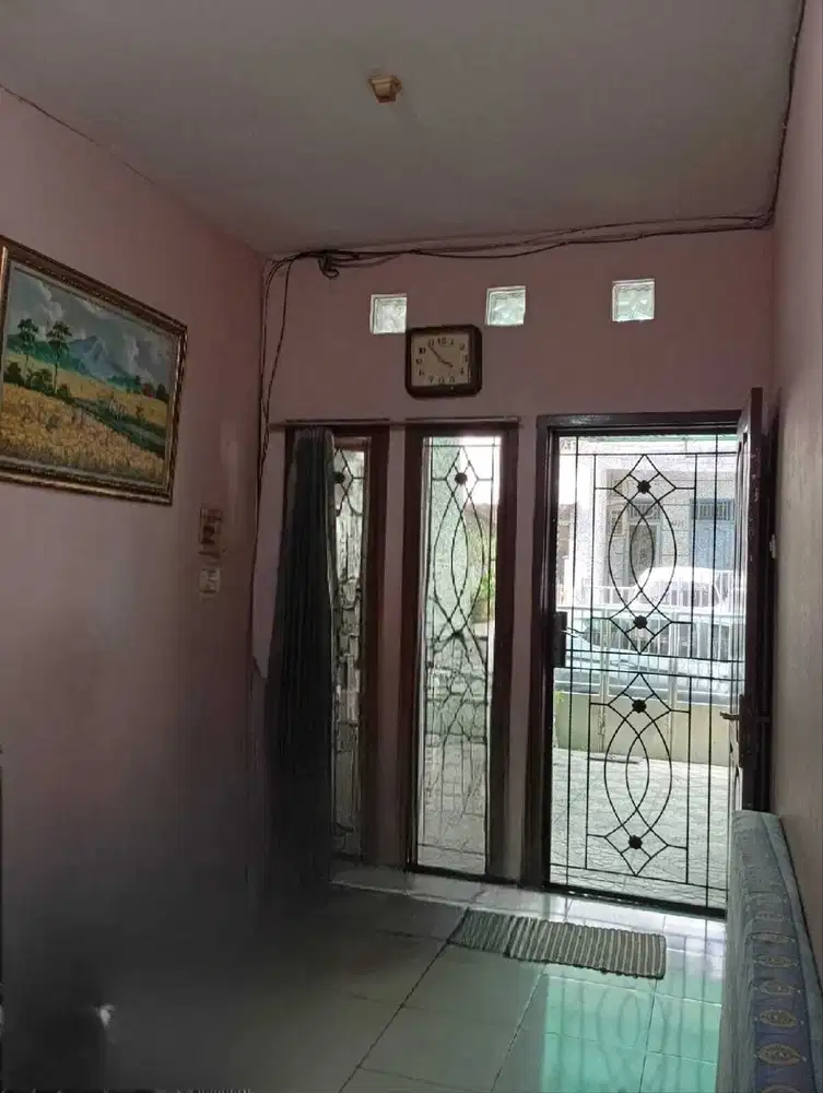Di Jual Rumah 2lt Di Kelapa Gading. Bisa Untk Kost