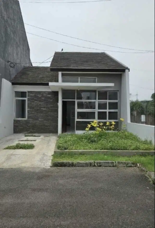 JUAL RUMAH MINIMALIS NYAMAN SIAP HUNI DI KOPO LESTARI