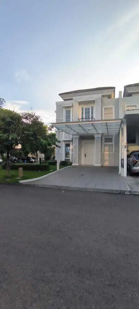 DIJUAL! RUMAH STRATEGIS SIAP HUNI KAWASAN GADING SERPONG POSISI HOOK