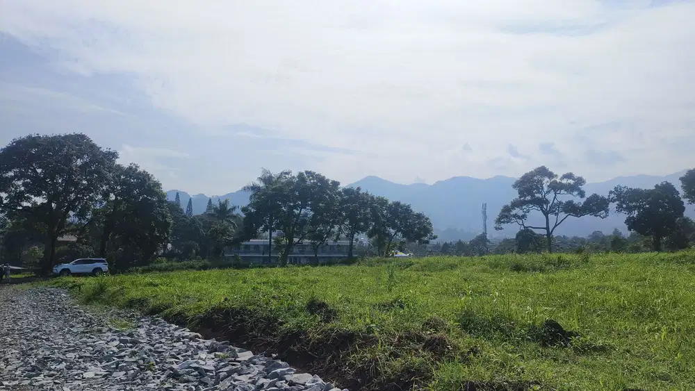 Tanah 300m2 cocok untuk hunian dan villa di puncak bogor
