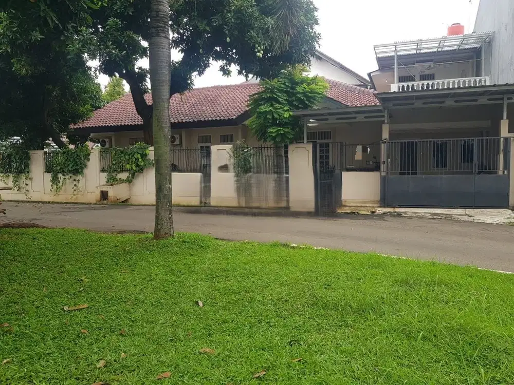Rumah Cantik Villa Melati Mas Tanah Luas , Posisi Hoek, SHM
