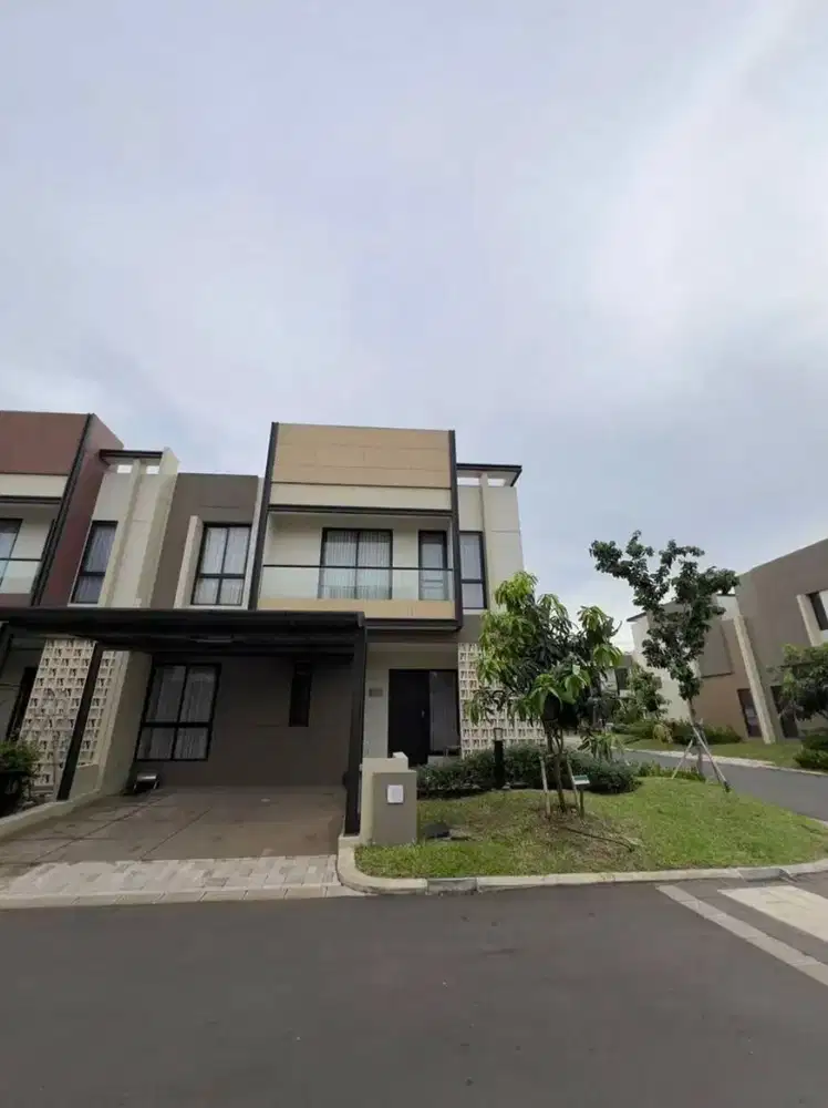 Rumah Cantik Posisi Hook Cluster Favorite  Summarecon