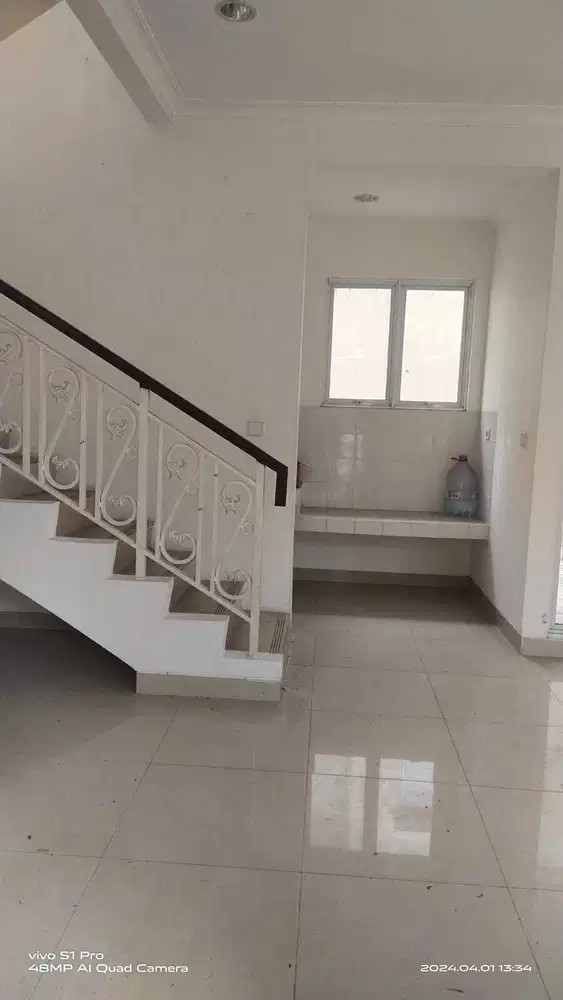 Rumah 2 lantai di jakarta garden city dekat mall aeon jakarta timur