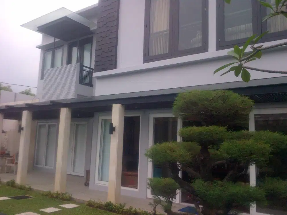 Rumah 2lt Swimming Pool Furnished, SHM Cilandak (citos) Jak Sel CL 561