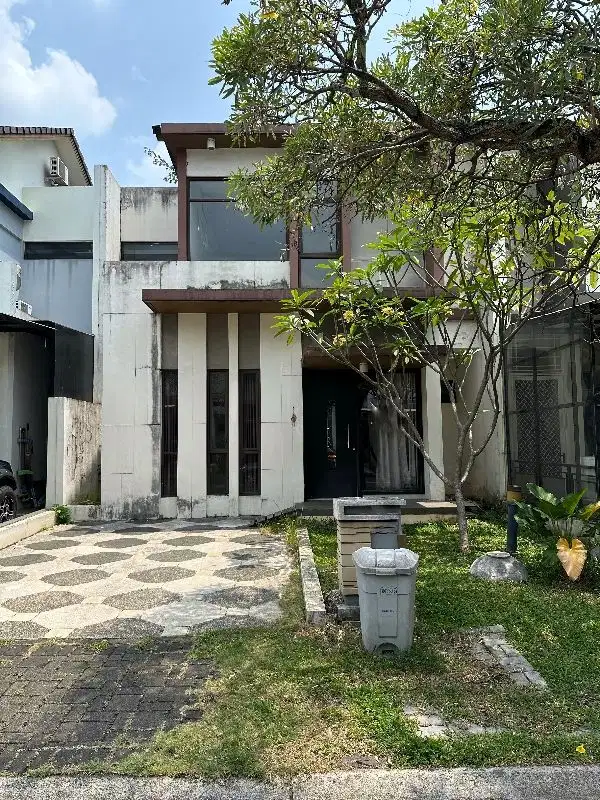 Rumah Kawasan Foresta Yg Asri Dan Rindang