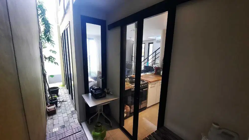 Rumah Bangunan Mandiri Siap Huni Lokasi Strategis