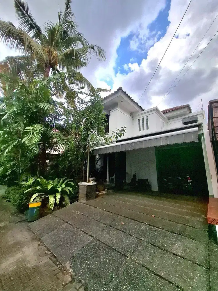 Rumah Bagus Siap Huni Dalam Cluster di Bintaro Sektor 8