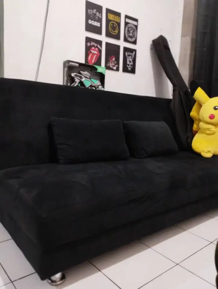 Sofa bed Suede hitam
