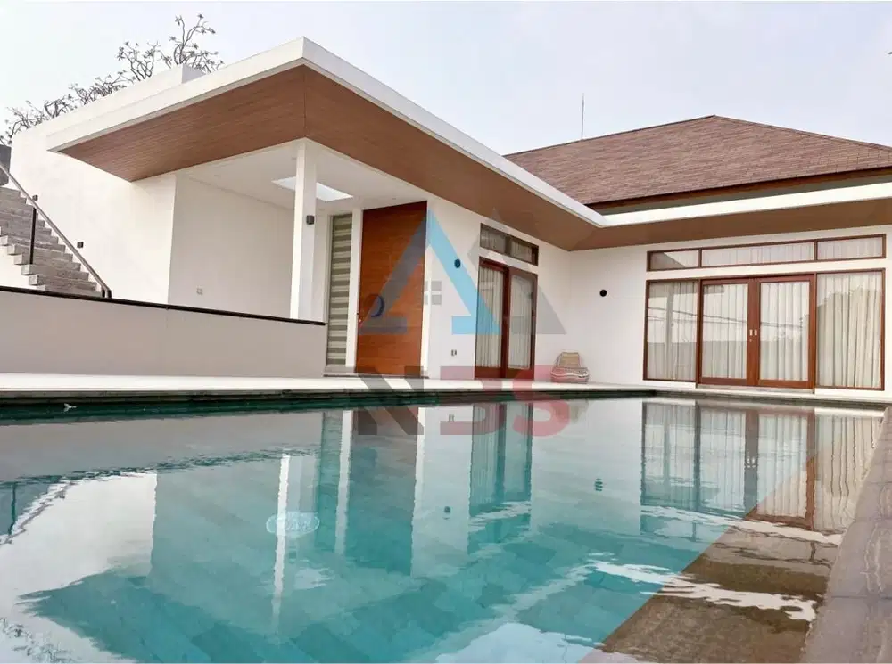 DIJUAL VILLA MODERN DI CANGGU