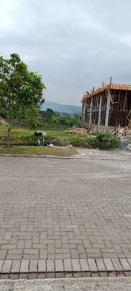 JUAL KAVLING VIEW DANAU DI KOTA BARU PARAHYANGAN PURBASARI