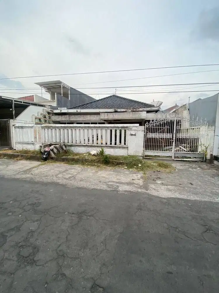 JUAL RUMAH HITUNG TANAH KERTAJAYA INDAH
