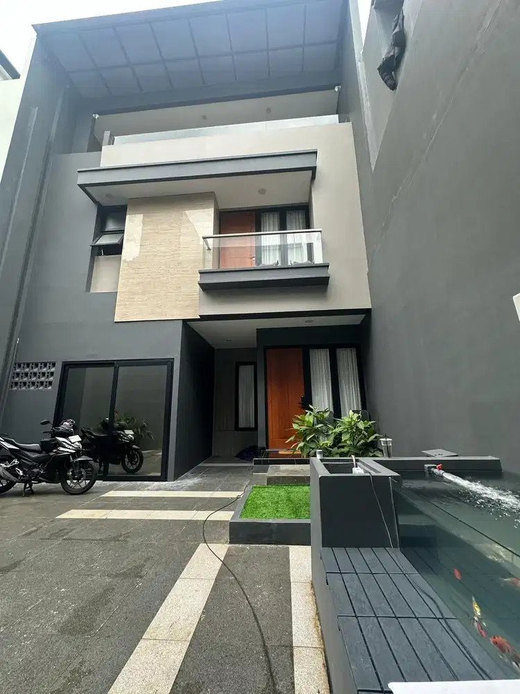 Jual Cepat Rumah Bagus Full Furnished  Grand Trevista Kebon Jeruk