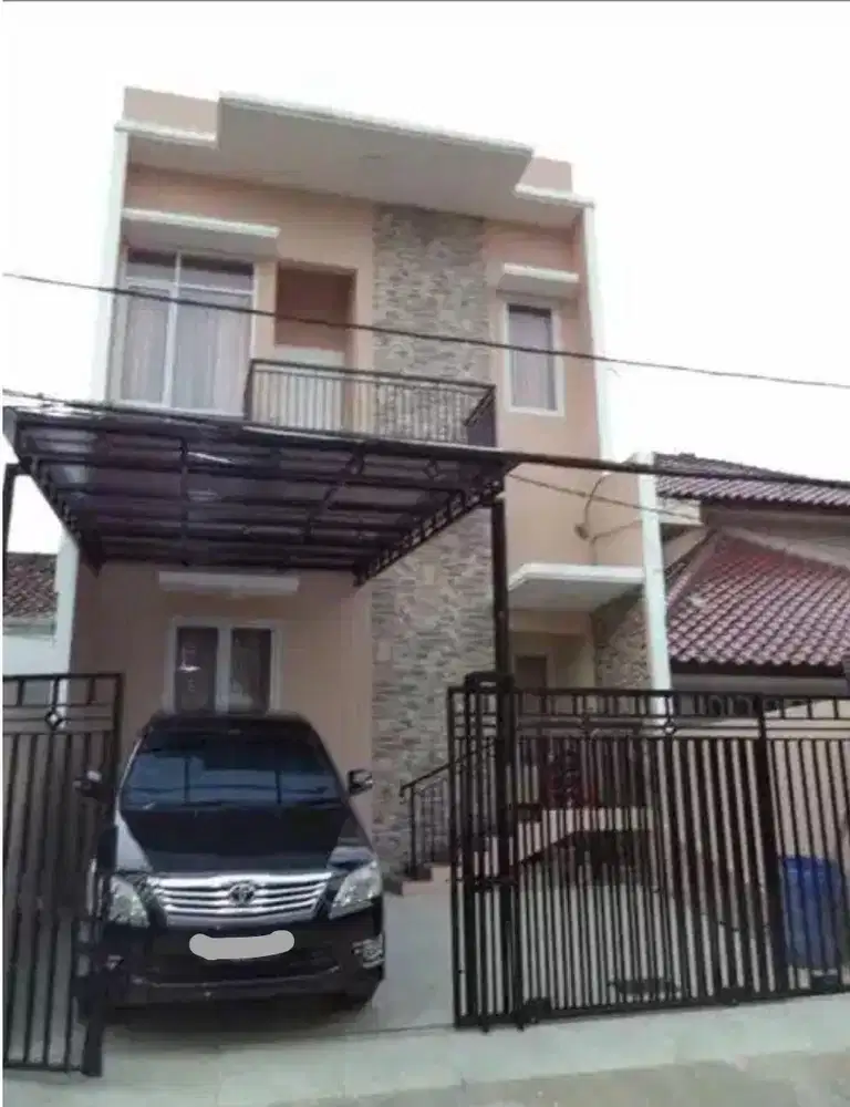 Rumah Kost-kostan Lokasi Strategis di Gading Serpong