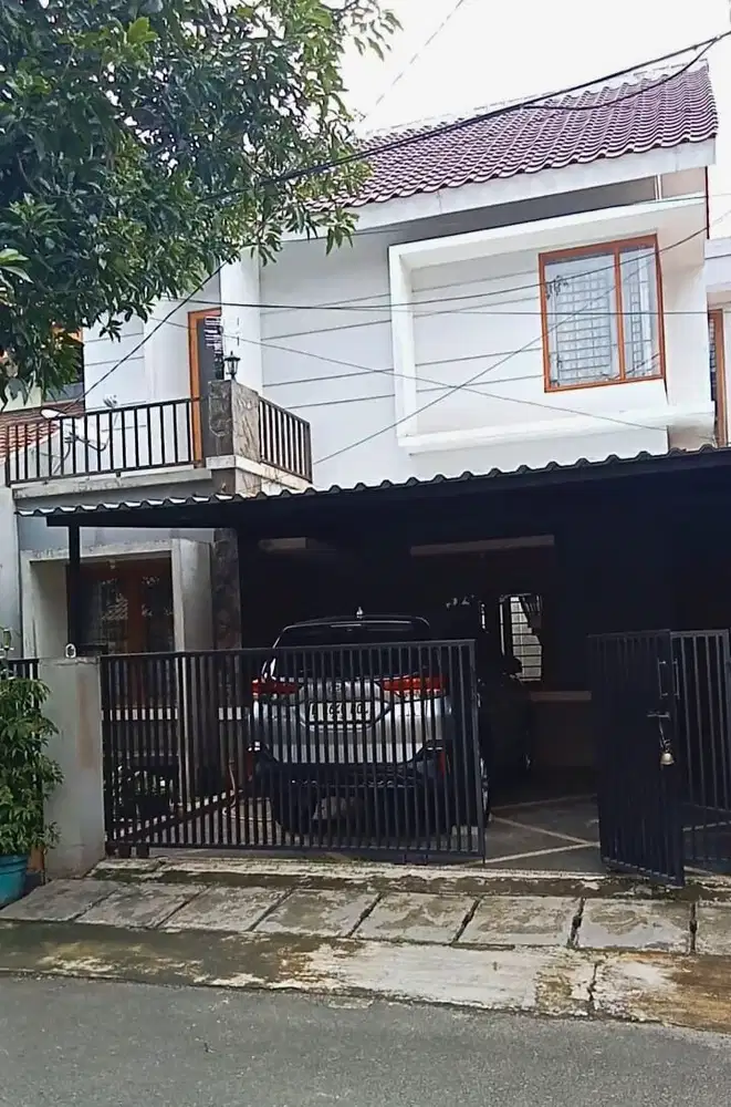 Y356 Rumah Asri 144 m2 Strategis Kalimalang Duren Sawit Jakarta Timur