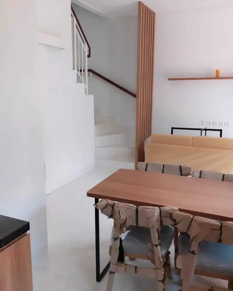 Rumah 2 lantai Full Furnished Cluster Zuma at Malibu Gading Serpong