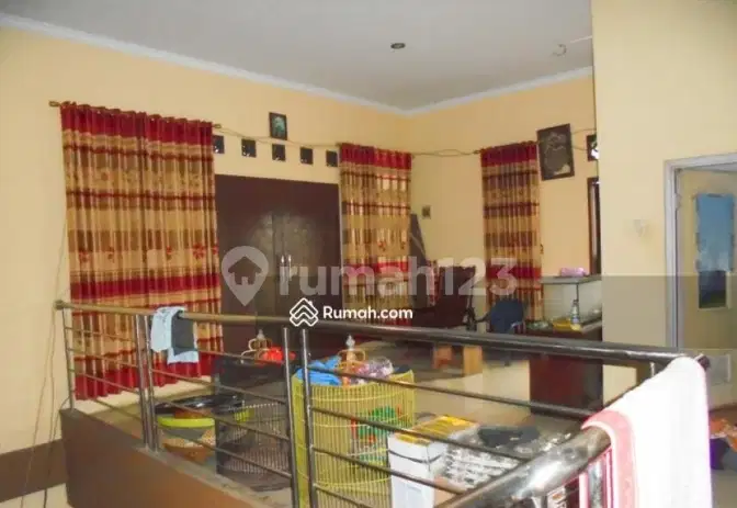 Rumah di Perumahan Taman Kota, Cipondoh Tangerang