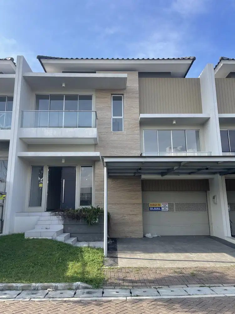 RUMAH GOLF ISLAND 10X20 BRAND NEW,2,5 LANTAI,MINIMALIS