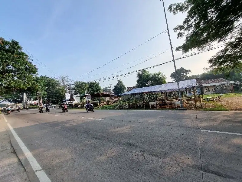tanah akses pintu tol buat gudang usaha atau cafe lebar muka 120 m2