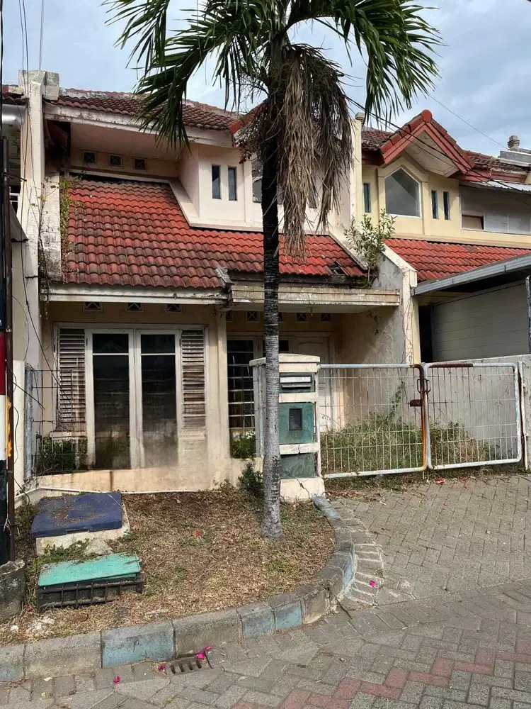 Dijual Rumah Pantai Mentari Cluster depan 1,5 lantai