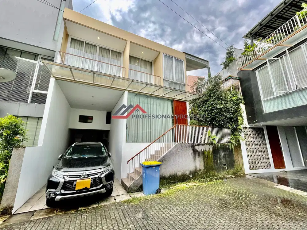Rumah Dalam Town House Kemang