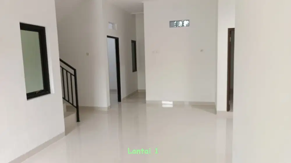 Jual Rumah Huk 2 ,5 Lantai Di Duri Kepa Tanjung Duren Jakarta Barat