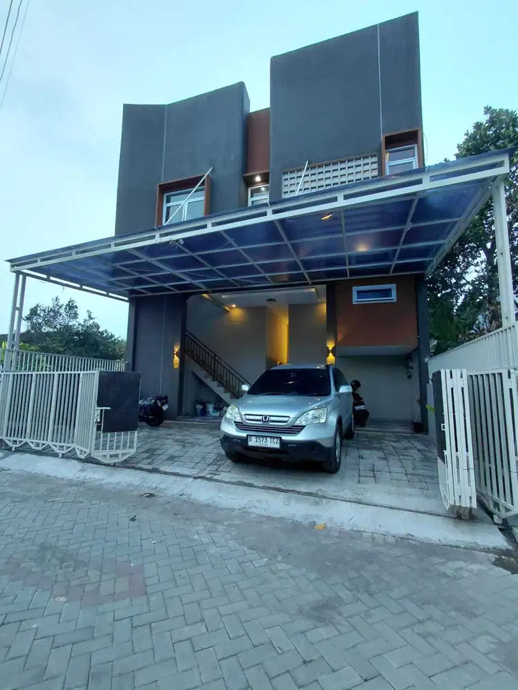 KOST EKSKLUSIF MODEL MEZAZINE STRATEGIS DI CONDONCATUR SLEMAN YOGYA