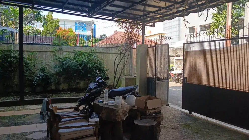 Dijual Cepat Rumah dkt Kampus Pakuan Tehnik, Cocok Utk Kost2, Cafe, dl