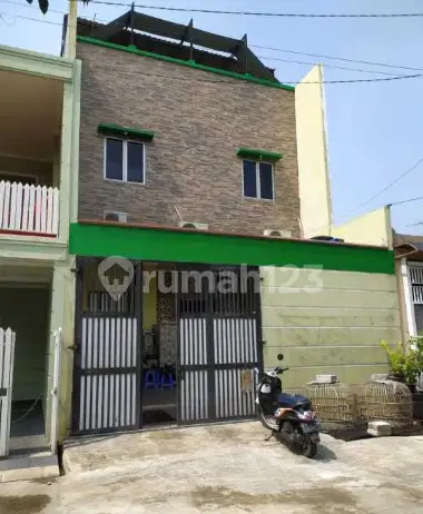 Rumah 3 Lantai full Renov Unfurnish SHM di Cikokol