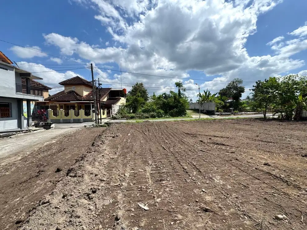 Tanah Pekarangan Jogja Utara Dekat Kampus UGM UII