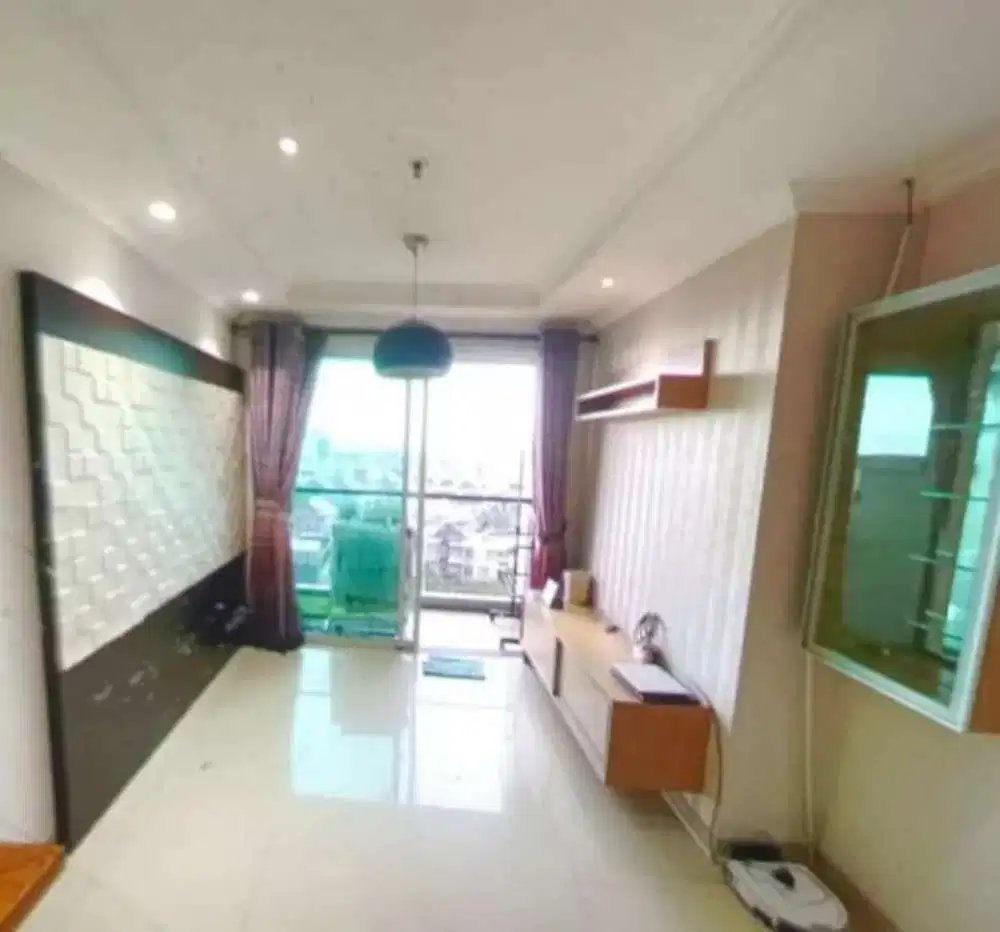 Jual cepat Apart french Walk Tower Lyon,Kelapa Gading