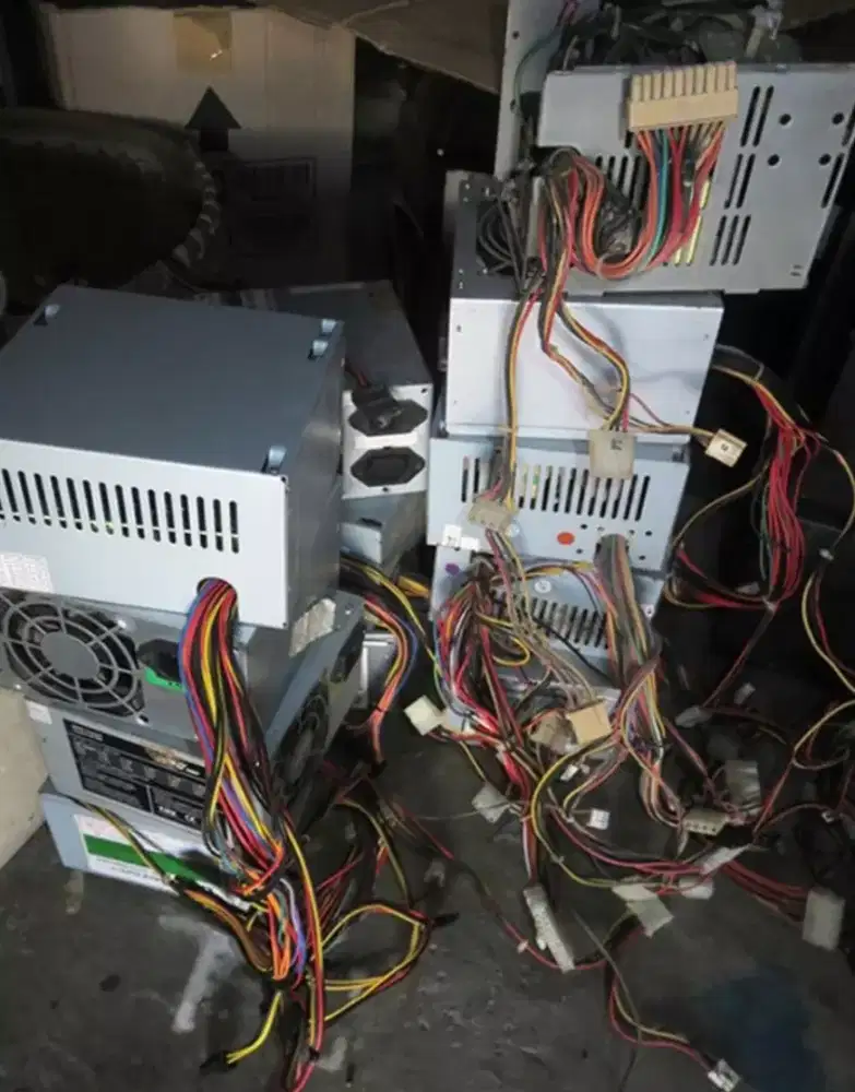 Di jual power supply PC