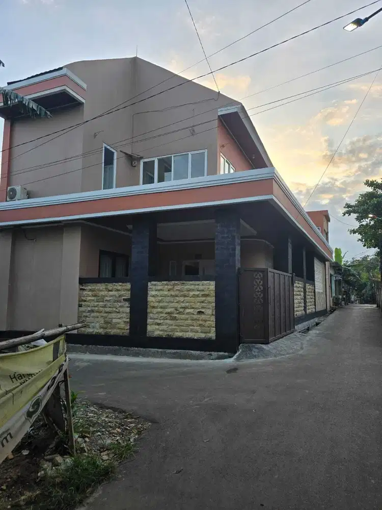 DI JUAL MURAH RUMAH BESAR BAGUS KUAT DI CIBUBUR BEKASI JATISAMPURNA